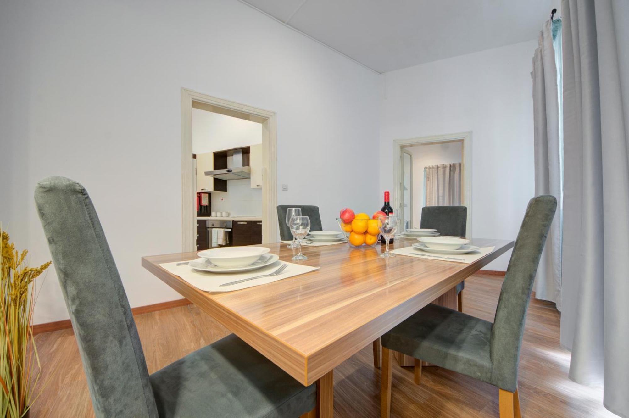 Sapphire Residences - Sliema 2 Bedroom Apartments With Views By Shortletsmalta 외부 사진